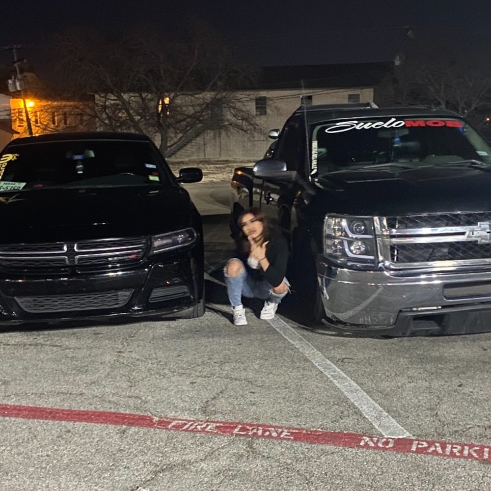 Meet your Posher, Caroline